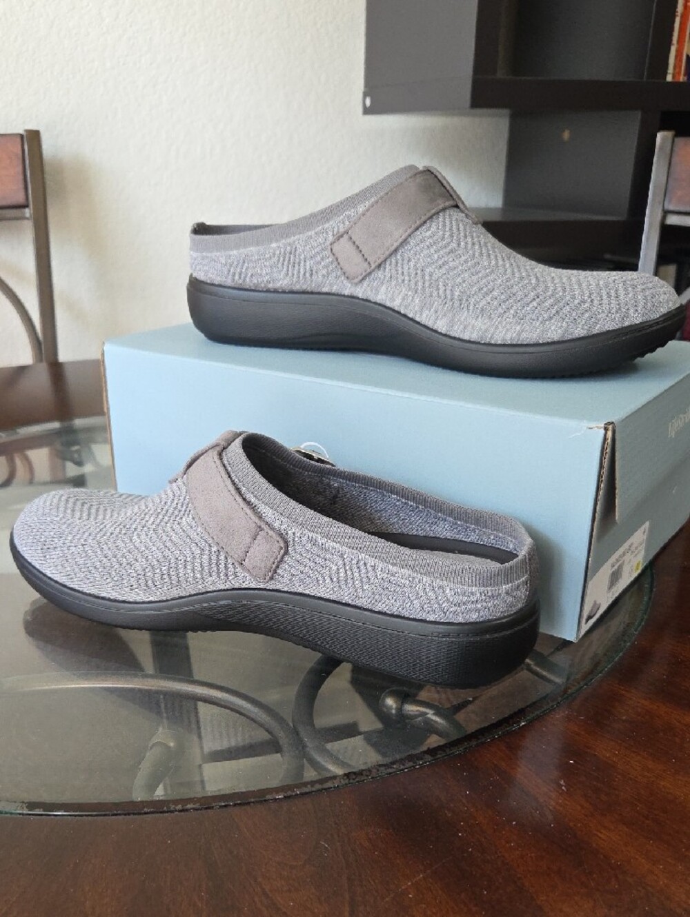 Life Stride Women's Slip-On Mule in Light Gray - Picture 3 of 7